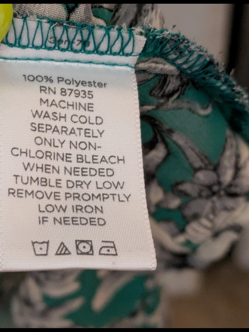 Susan Graver Teal and Cream Floral Scarf Blouse Sleeveless - Picture 9 of 9